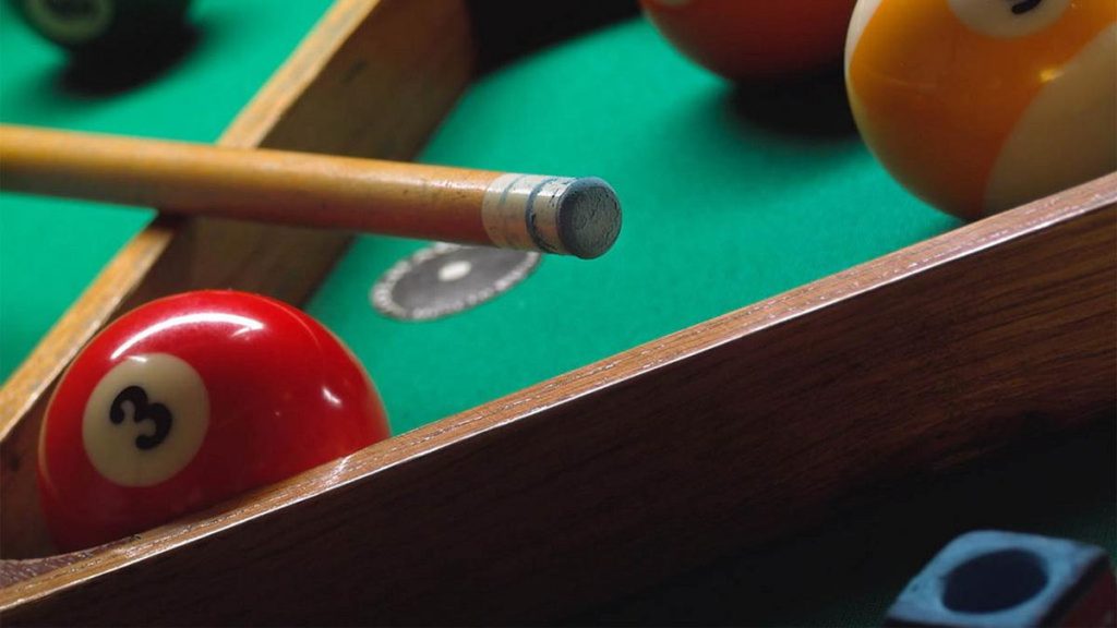 latihan akurasi billiard
